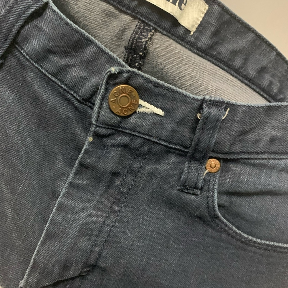 Acne Slim Men’s Jeans in Navy with Leather Waist Patch - Picture 5 of 8